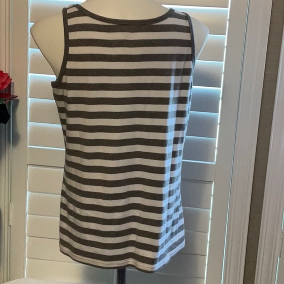 Austin Clothing Co. Gray and White Striped Tank Top - Picture 3 of 6